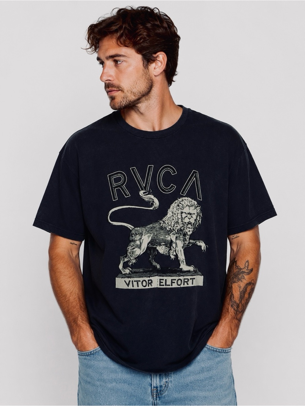 RVCA Vitor Belfort Lion Shirt | Size XL | NWT